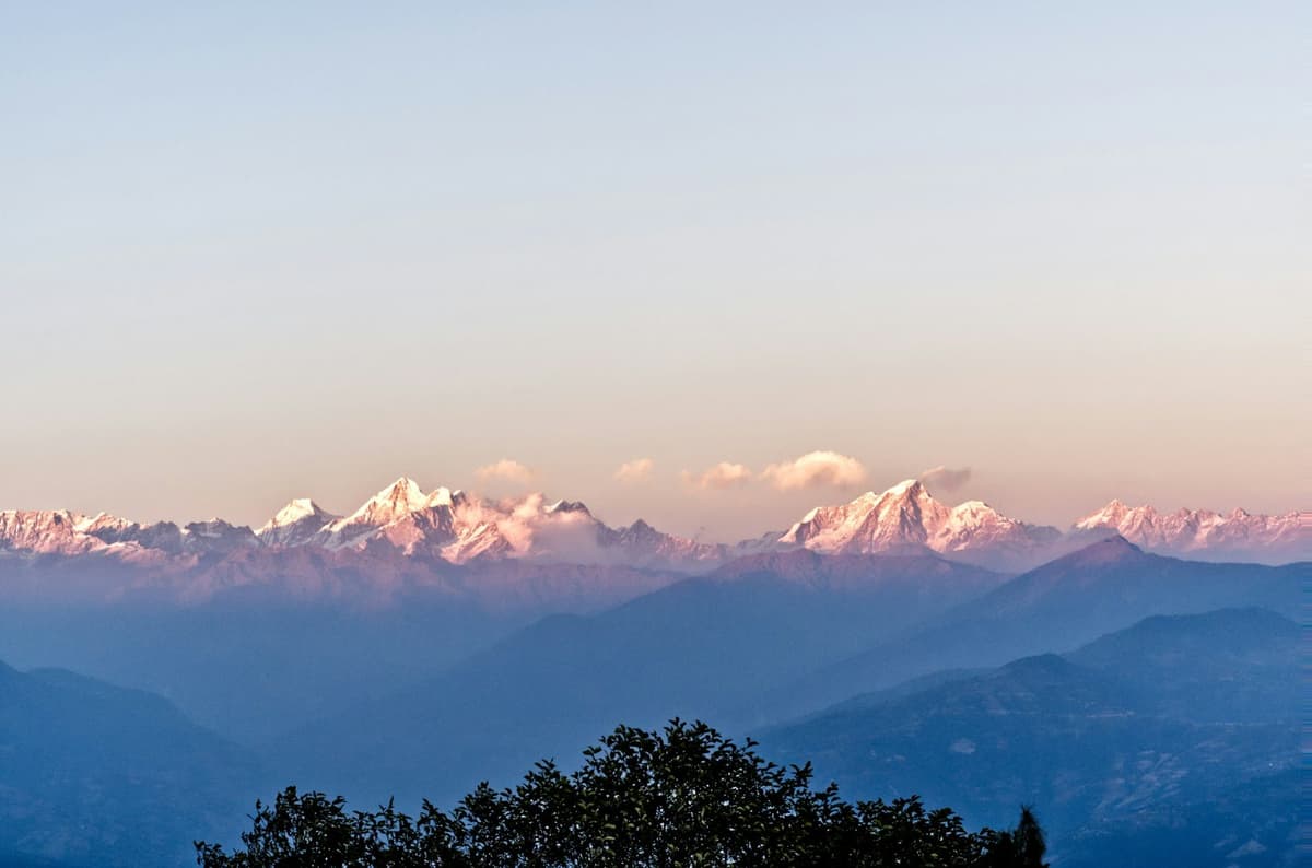 Nagarkot Sunrise and Bhaktapur Durbar Square Tour