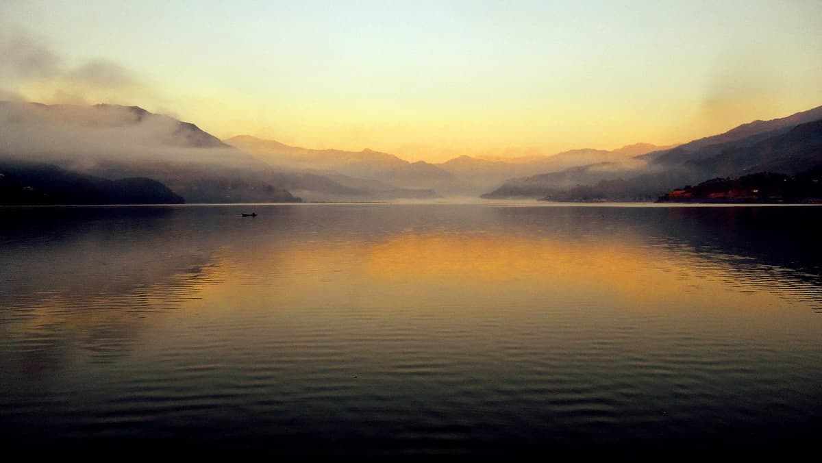 Pokhara Tour from Kathmandu by Flight and Road