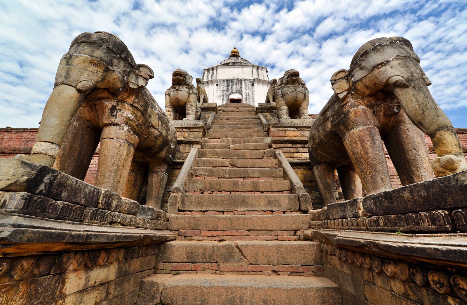 Bhaktapur Durbar Square on the 2-day Kathmandu UNESCO World Heritage Sites tour